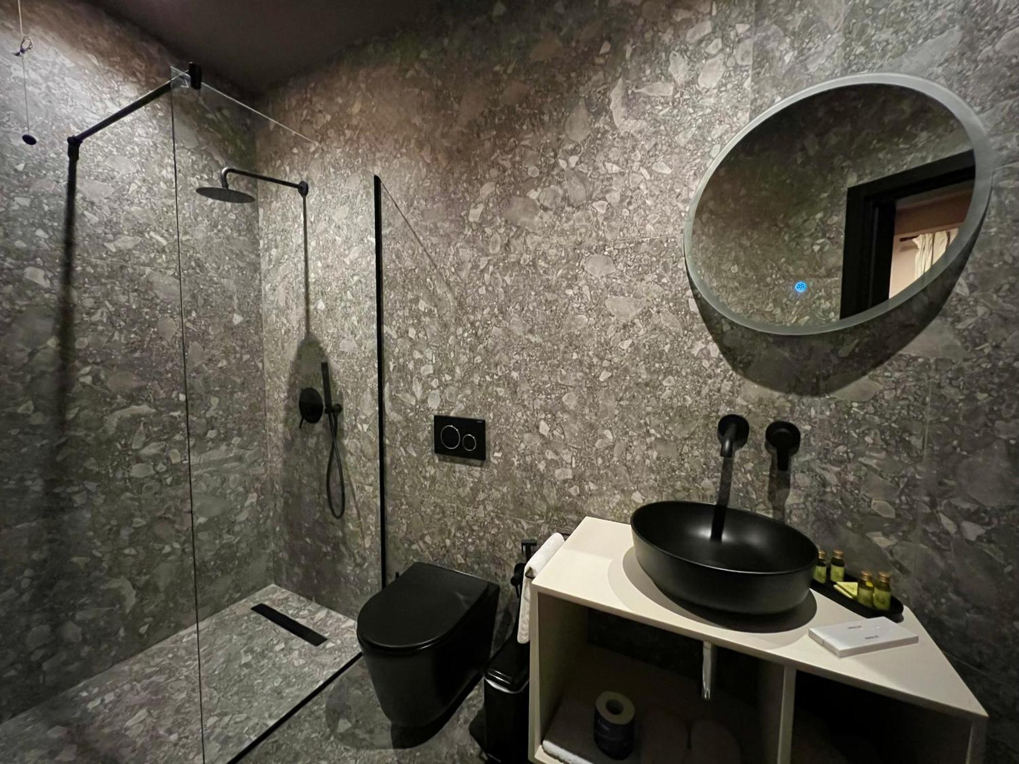 Rex Hotel Boutique Tirana Eksteriør billede