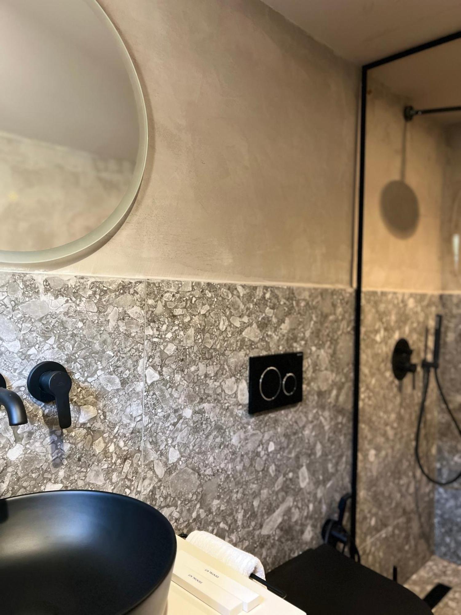 Rex Hotel Boutique Tirana Eksteriør billede